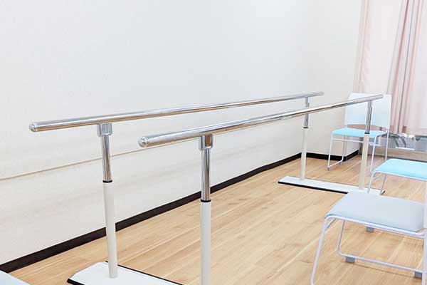 平行棒の施設画像